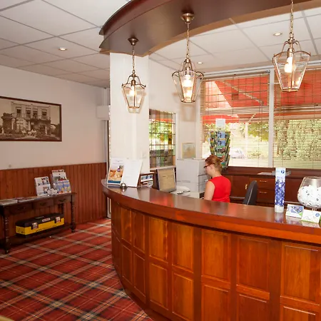 מלון Fletcher Restaurant Veldenbos 3*