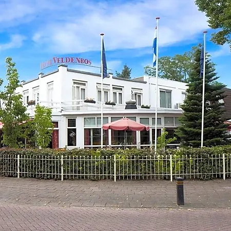 מלון Fletcher Restaurant Veldenbos 3*