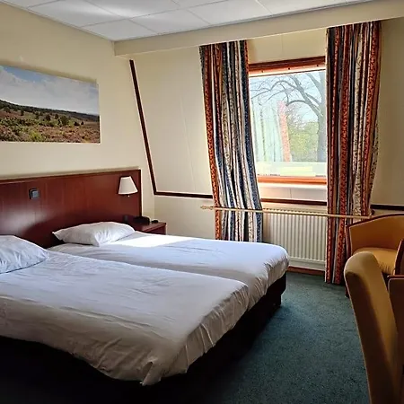Fletcher Restaurant Veldenbos מלון 3*